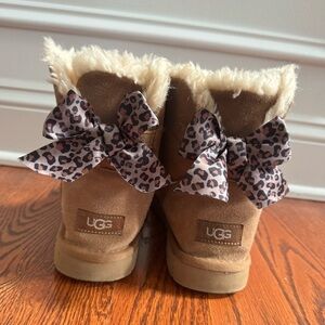 UGG Women’s Tan Boots with Leopard Print Bows